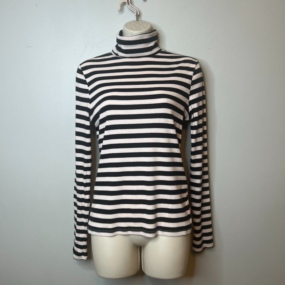 Levi’s Striped Long Sleeve Top Black & White (SP) ⚡